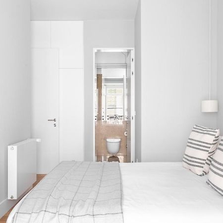 Joivy Marvelous 3-Bed Home With Astonishing View And Terrace, Nearby St George Castle Лиссабон Экстерьер фото